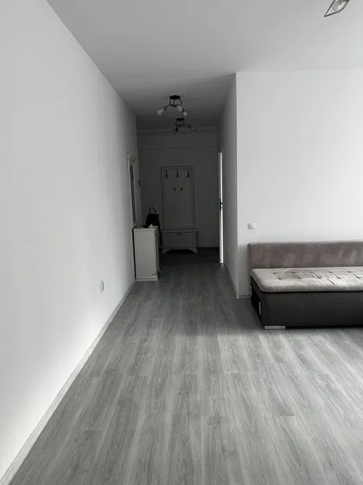 Apartament 2 camere, 58 mp, loc parcare, Semicentral