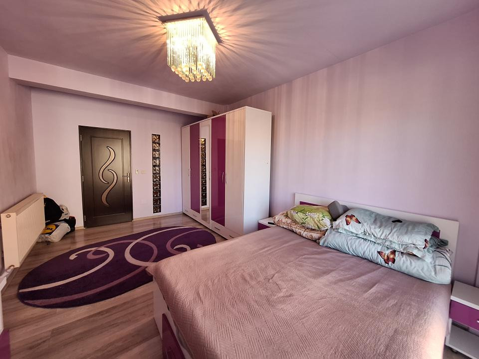 Apartament confort sporit, decomandat, zona Ioan Rus