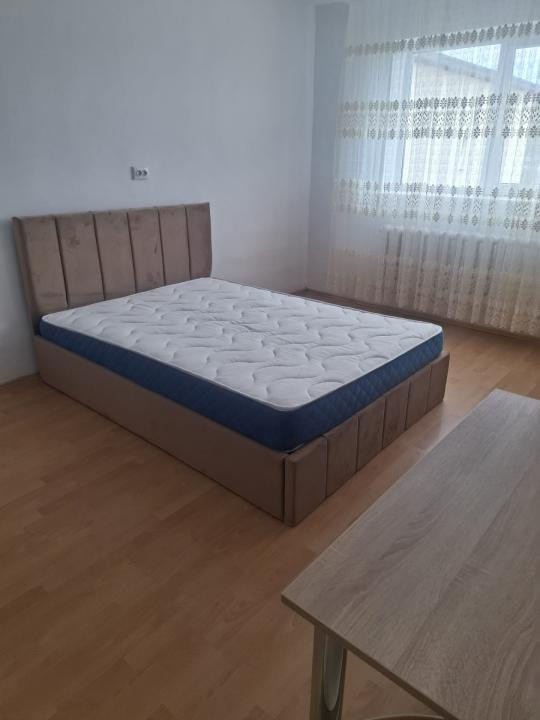 Garsoniera moderna, 22mp, zona Gruia