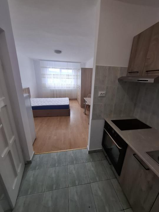 Garsoniera moderna, 22mp, zona Gruia