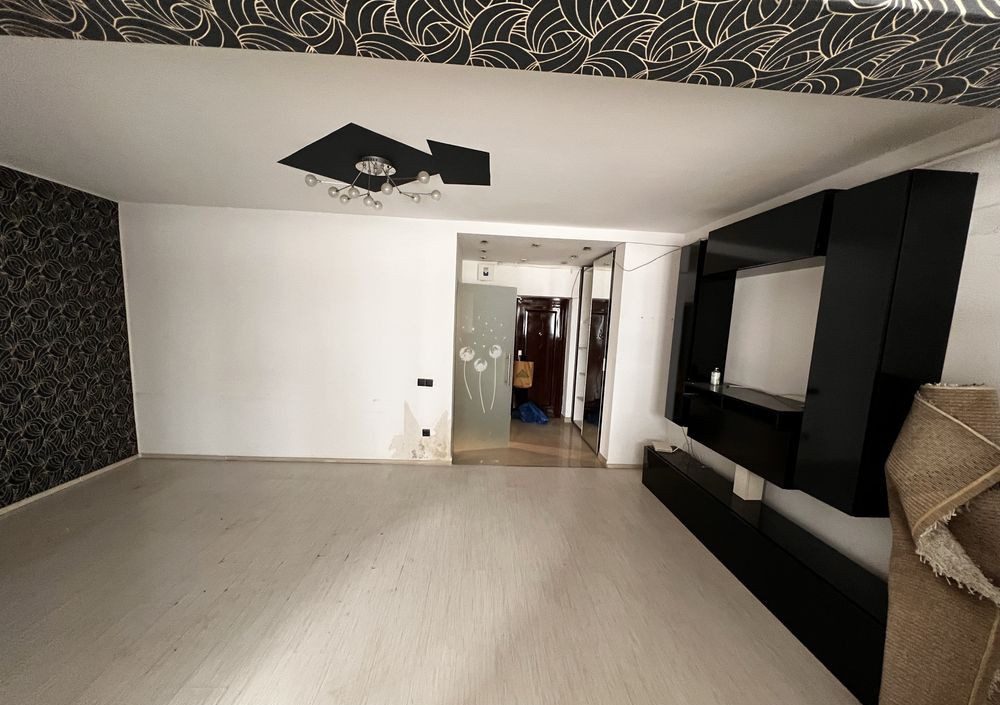 Apartament cu 2 camere, 55mp, etaj intermediar, Calea Turzii