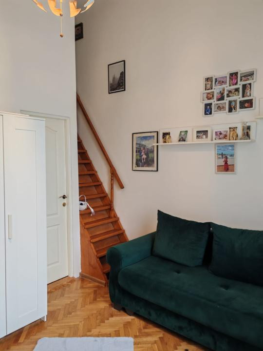 Apartament la casa cu gradina de 480 mp, Zona Semicentrala