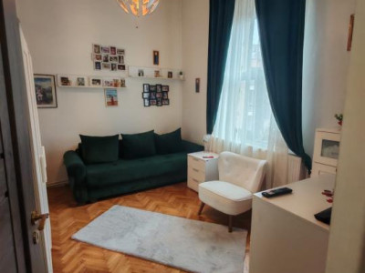 Apartament la casa cu gradina de 480 mp, Zona Semicentrala