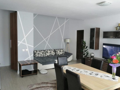 Apartament de inchiriat , 52 mp utili , parcare ,zona Eroilor