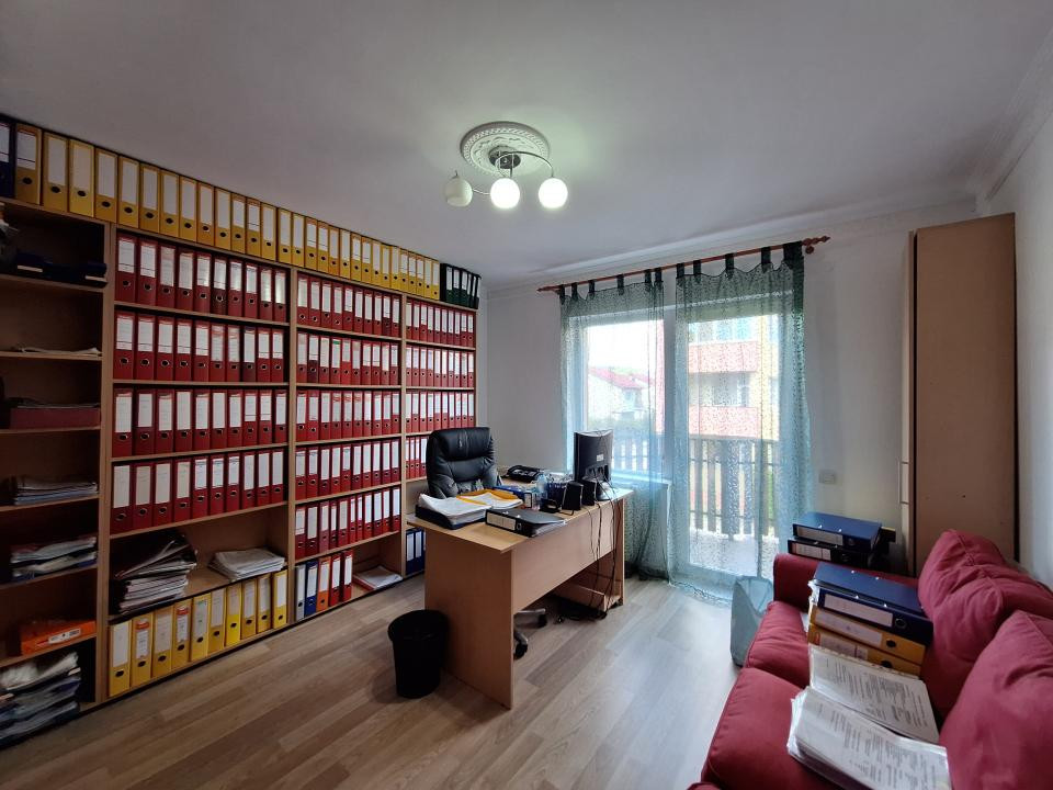 Apartament cu 2 camere, 55,57 mp, parcare, etajul 1, zona Terra