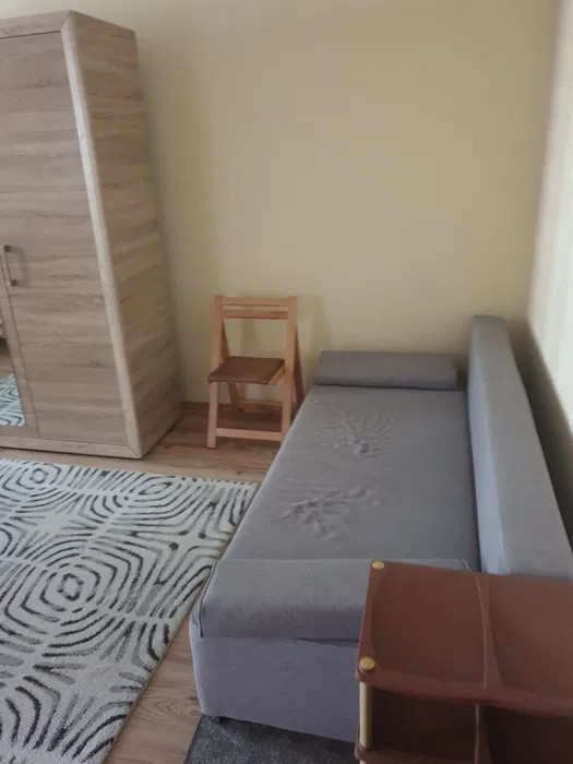 Apartament cu o camera, 36 mp, etajul 1, zona Florilor