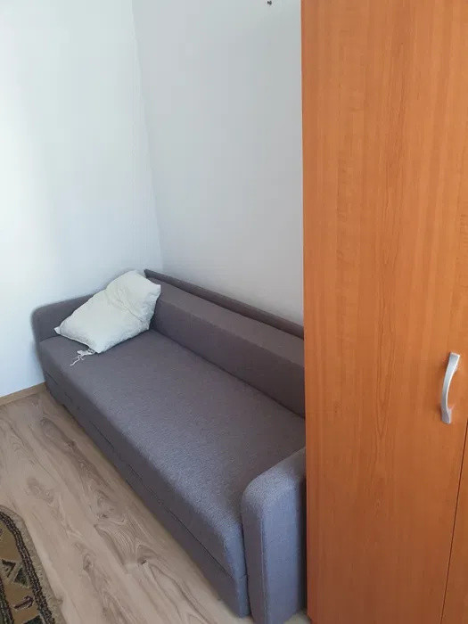 Apartament cu o camera, 36 mp, etajul 1, zona Florilor