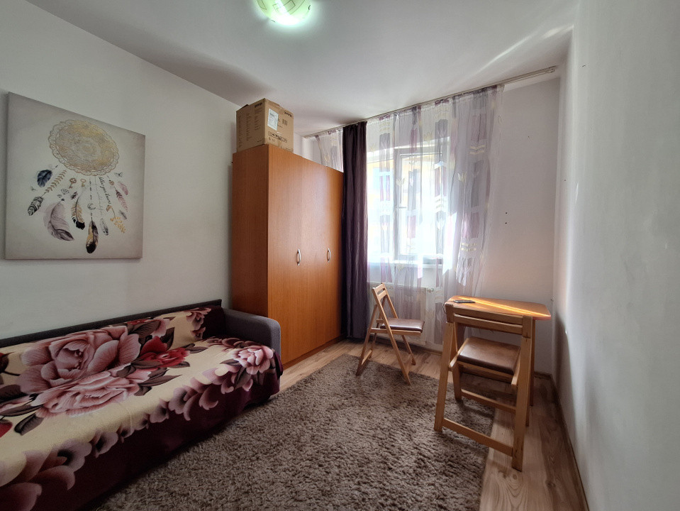 Apartament cu o camera, 36 mp, etajul 1, zona Florilor