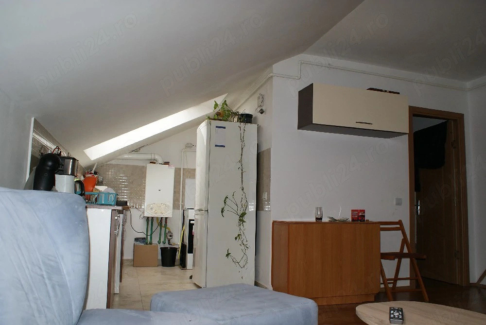 Apartament cu 2 camere, 56 mp, parcare, zona Florilor