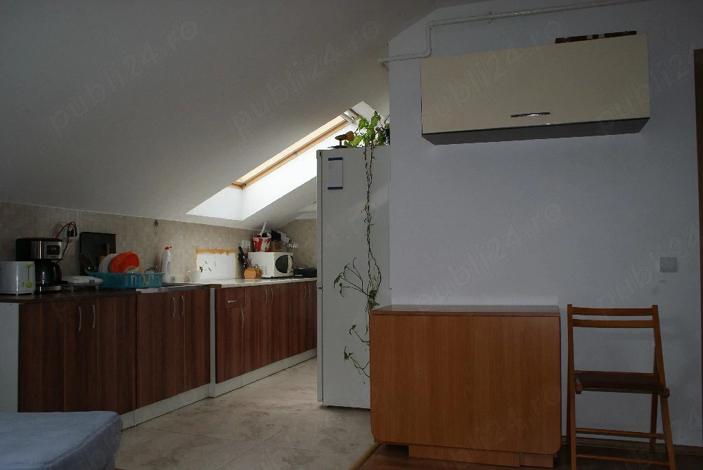 Apartament cu 2 camere, 56 mp, parcare, zona Florilor