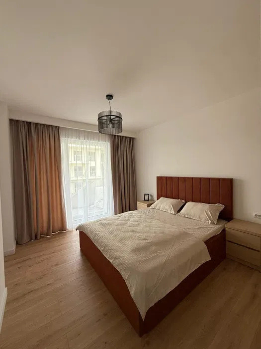 Apartament cu 3 camere, 53 mp, terasa, zona Eroilor