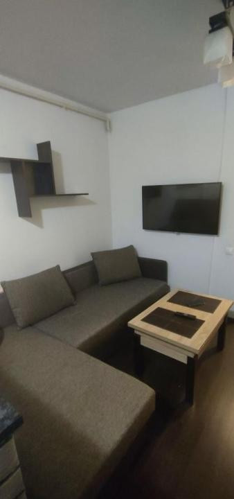 Garsoniera, 23mp, parcare, zona Regal