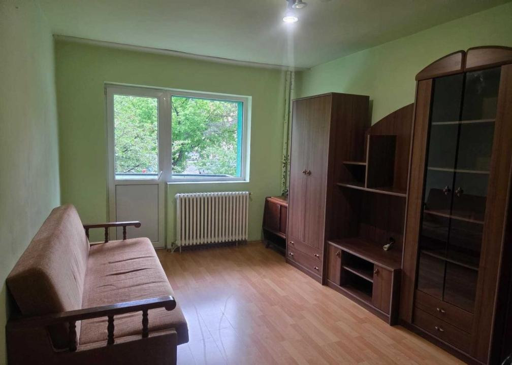 Apartament 2 camere decomandat, mobilat si utilat Baza Sportiva Unirea