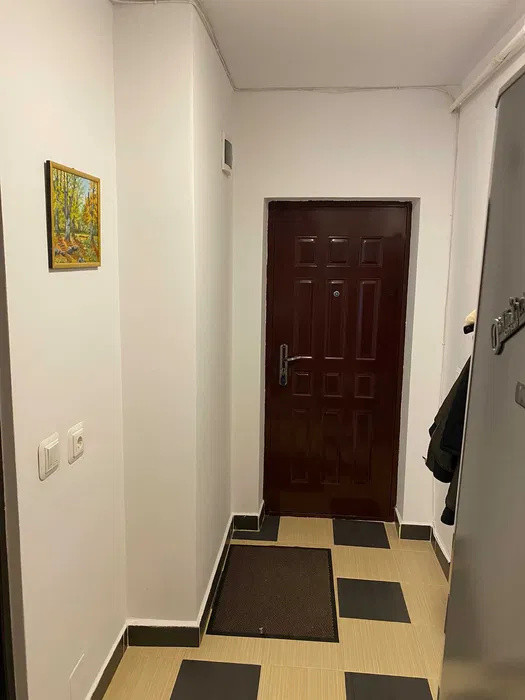 Apartament cu 3 camere, 56 mp, parcare, zona Terra