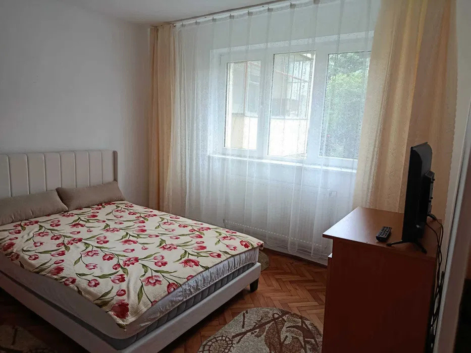 Apartament de inchiriat, 2 camere decomandate, 50mp, Grigorescu