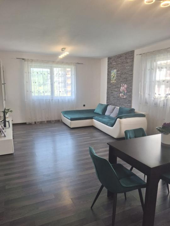 Apartament la cheie, etajul 1, zona clinicii Ametyst