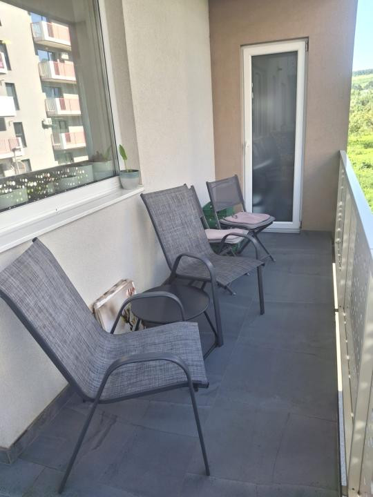 Apartament la cheie, etajul 1, zona clinicii Ametyst