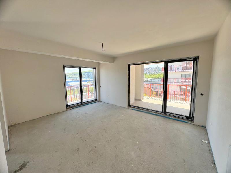 Apartament 3 camere decomandate, 71.40 mp, 2 terase, parcare, zona VIVO