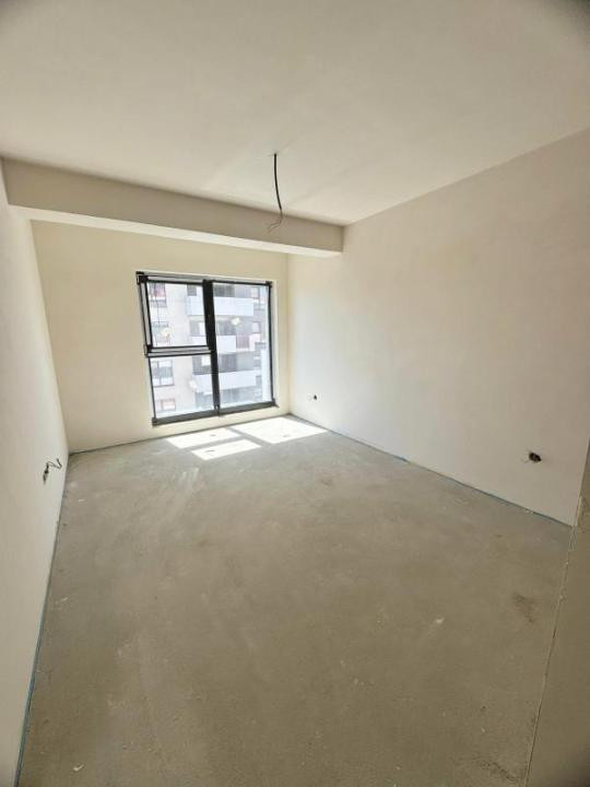 Apartament 3 camere decomandate, 71.40 mp, 2 terase, parcare, zona VIVO