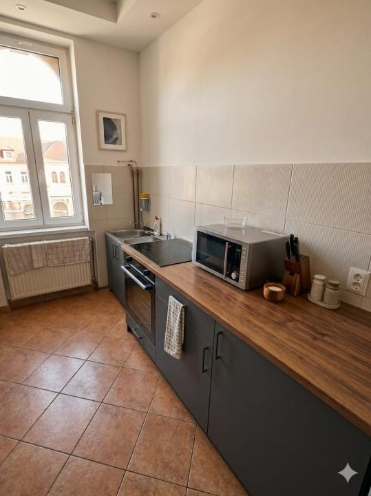 Cazare pentru muncitori, 12-16 persoane, zona Gării