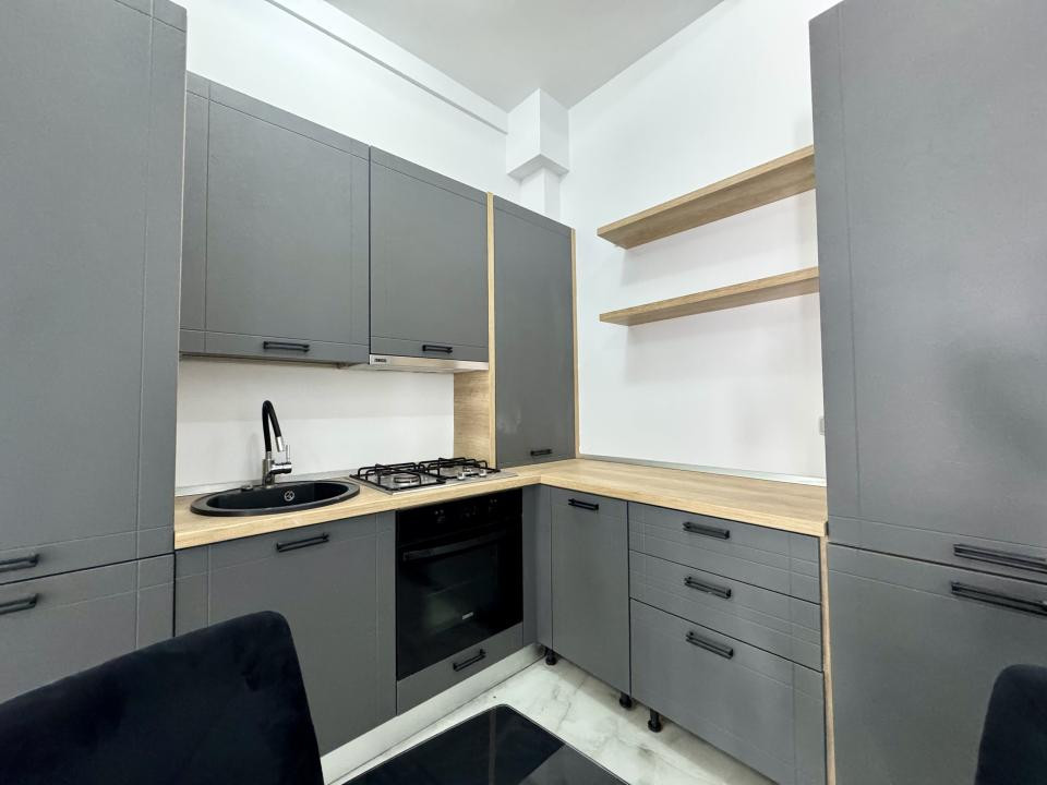 Apartament 3 camere, 75 mp, mobilat, terasă, zona Corneliu Coposu