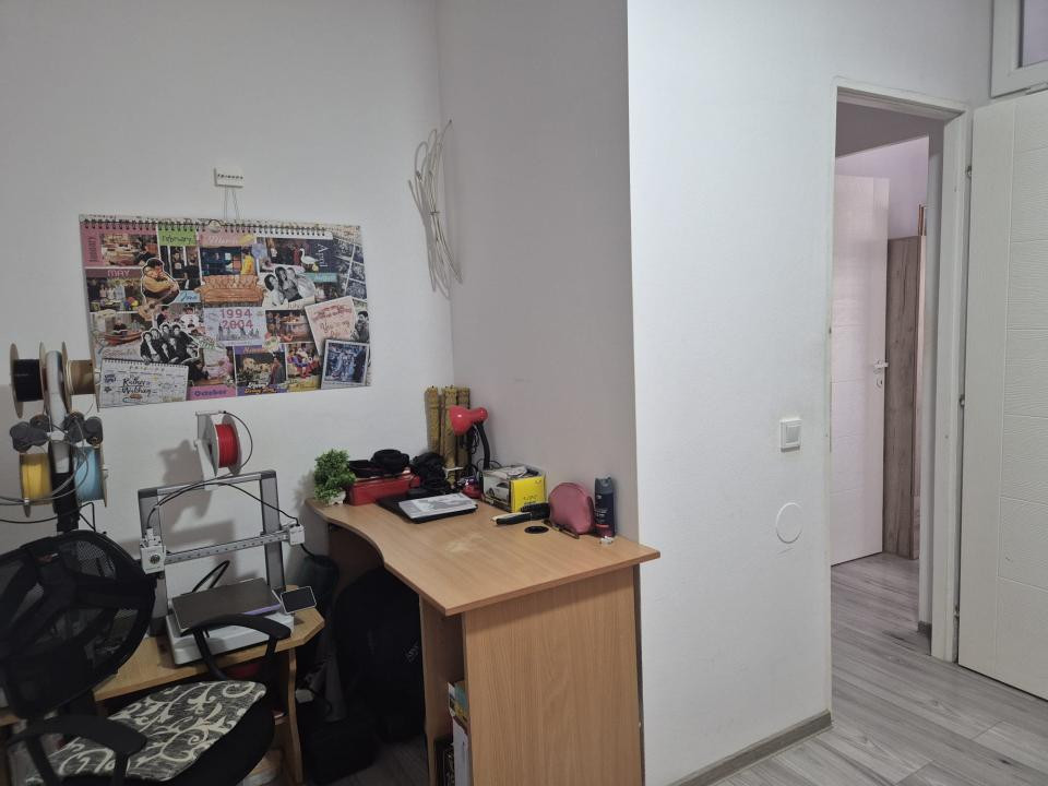 Apartament cu 2 camere,parcare inclusa, zona Florilor