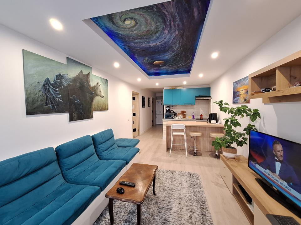 Apartament cu 3 camere, 59 mp, parcare, zona Teilor
