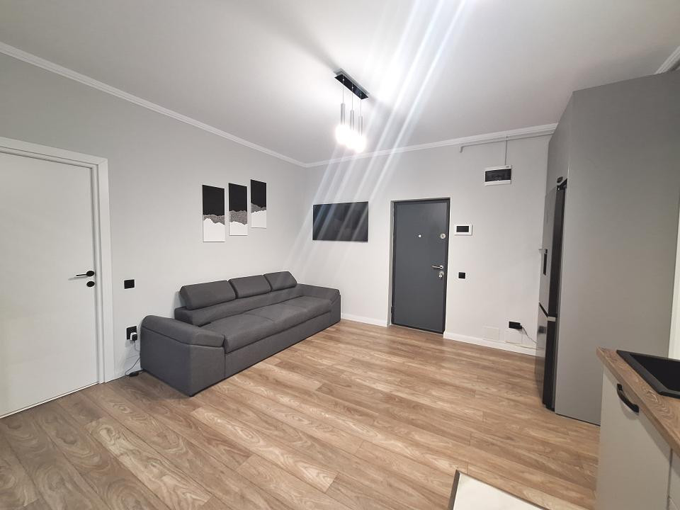 Apartament cu 2 camere, 38 mp, parcare, zona Dumitru Mocanu