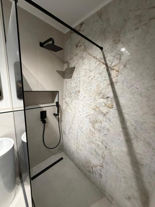 Apartament cu 2 camere, 52 mp ,parcare, zona Muzeul Apei