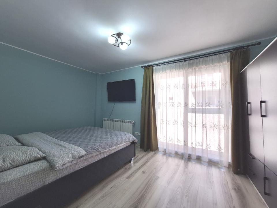 Apartament cu 2 camere, 55 mp, balcon, zona Cetatii