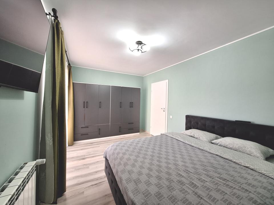 Apartament cu 2 camere, 55 mp, balcon, zona Cetatii