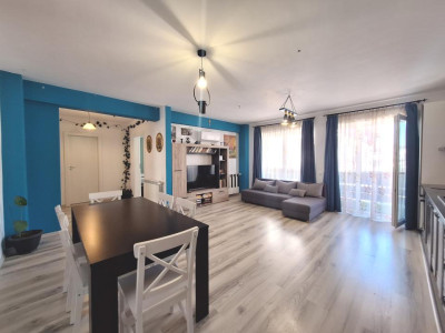 Apartament cu 2 camere, 55 mp, balcon, zona Cetatii