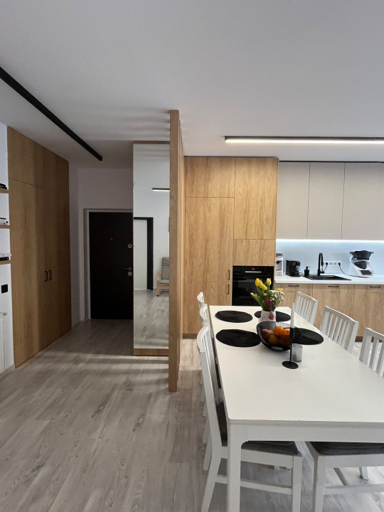 Apartament de 75 mp utili,3 camere,2 bai , zona Parcul Poligon 