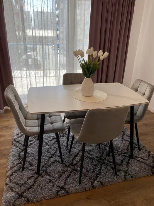 Apartament cu 3 camere, 66 mp, terasa de 26 mp, langa METRO