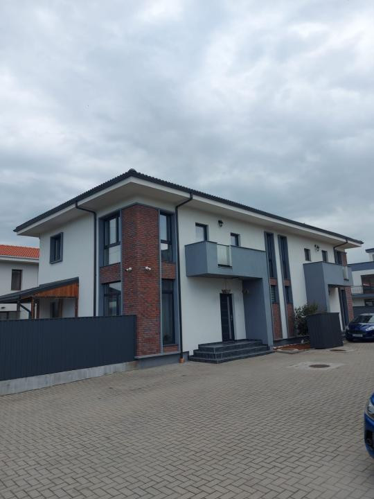 Duplex ultrafinisat mobilat - 119 mp - Iazului, Floresti!