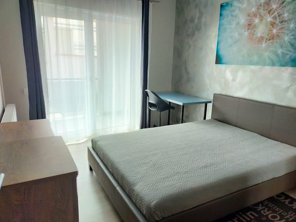 Cladire cu 7 apartamenete,parcari,zona semicentrala
