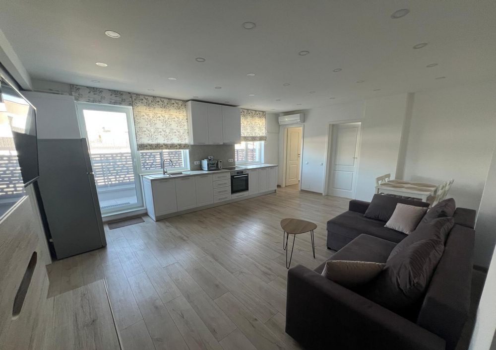 Penthouse 3 camere 60mp+45mp terasa, Parcare, Langa BMW/Vivo