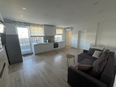 Penthouse 3 camere 60mp+45mp terasa, Parcare, Langa BMW/Vivo