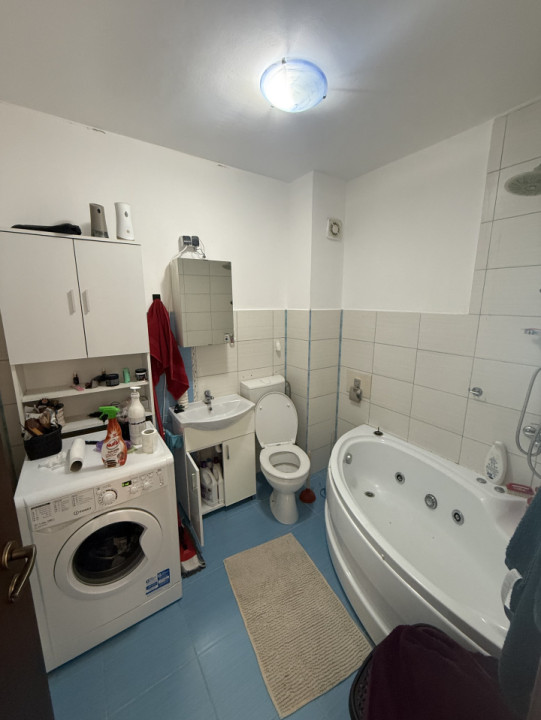 Apartament 56 mp , Florilor Florești!