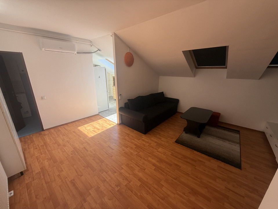 Apartament 56 mp , Florilor Florești!