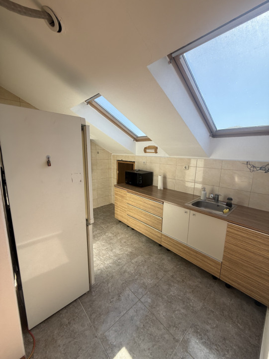 Apartament 56 mp , Florilor Florești!
