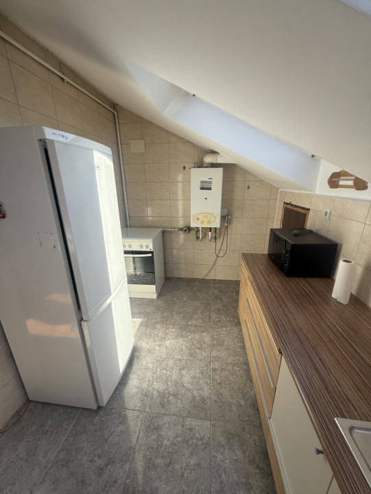 Apartament 56 mp , Florilor Florești!