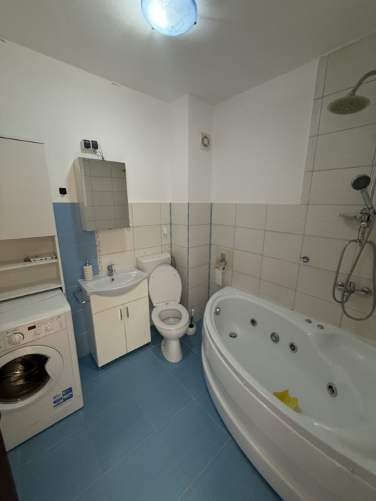 Apartament 56 mp , Florilor Florești!
