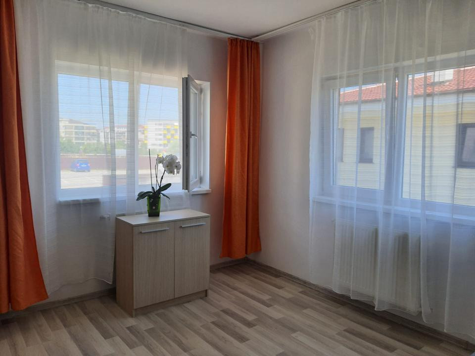 Apartament 2 camere decomandate, 50 mp, parcare, cartier Buna Ziua
