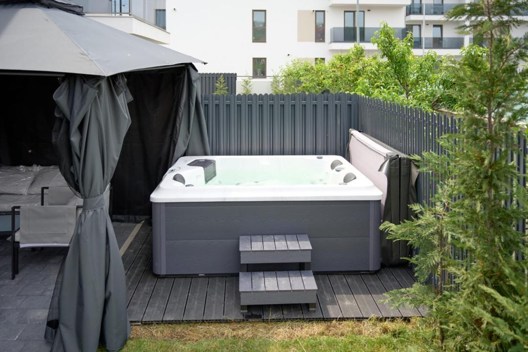 Casa tip duplex,Ultramodern,4 camere,130 mp,Jacuzzi,Zona Tineretului 