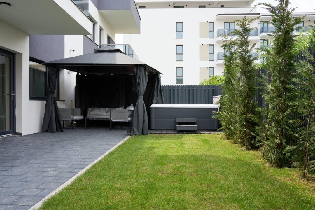 Casa tip duplex,Ultramodern,4 camere,130 mp,Jacuzzi,Zona Tineretului 