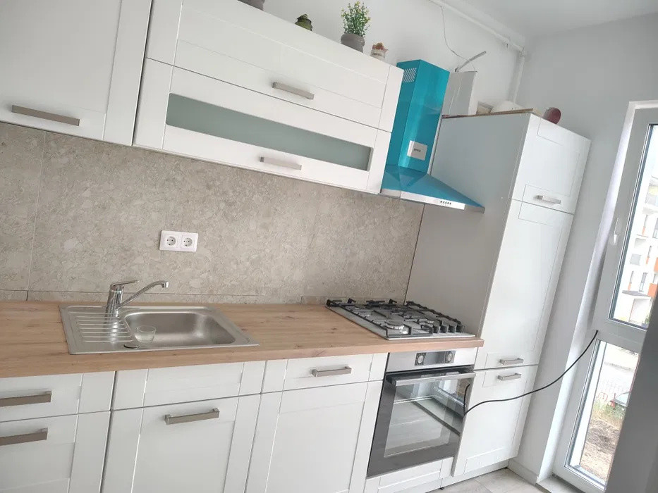 Apartament de 1 camera , 37  mp, Eroilor bloc NOU