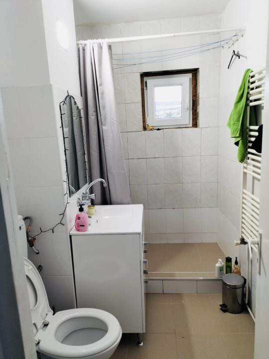 Apartament de închiriat cu 2 camere deco.,Manatur zona Piața Flora
