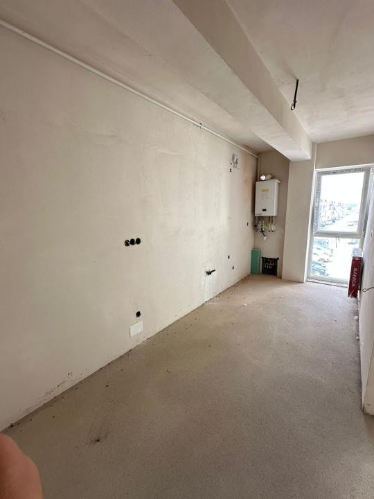 Apartament de 53 mp utili, zona Terra , etaj intermediar, bloc nou