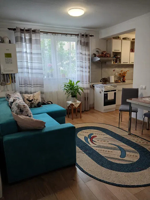 Apartament cu 2 camere, 42 mp, parcare, zona Terra